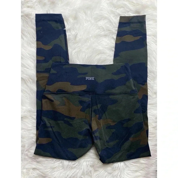 PINK Camouflage Leggings - Picture 3 of 5